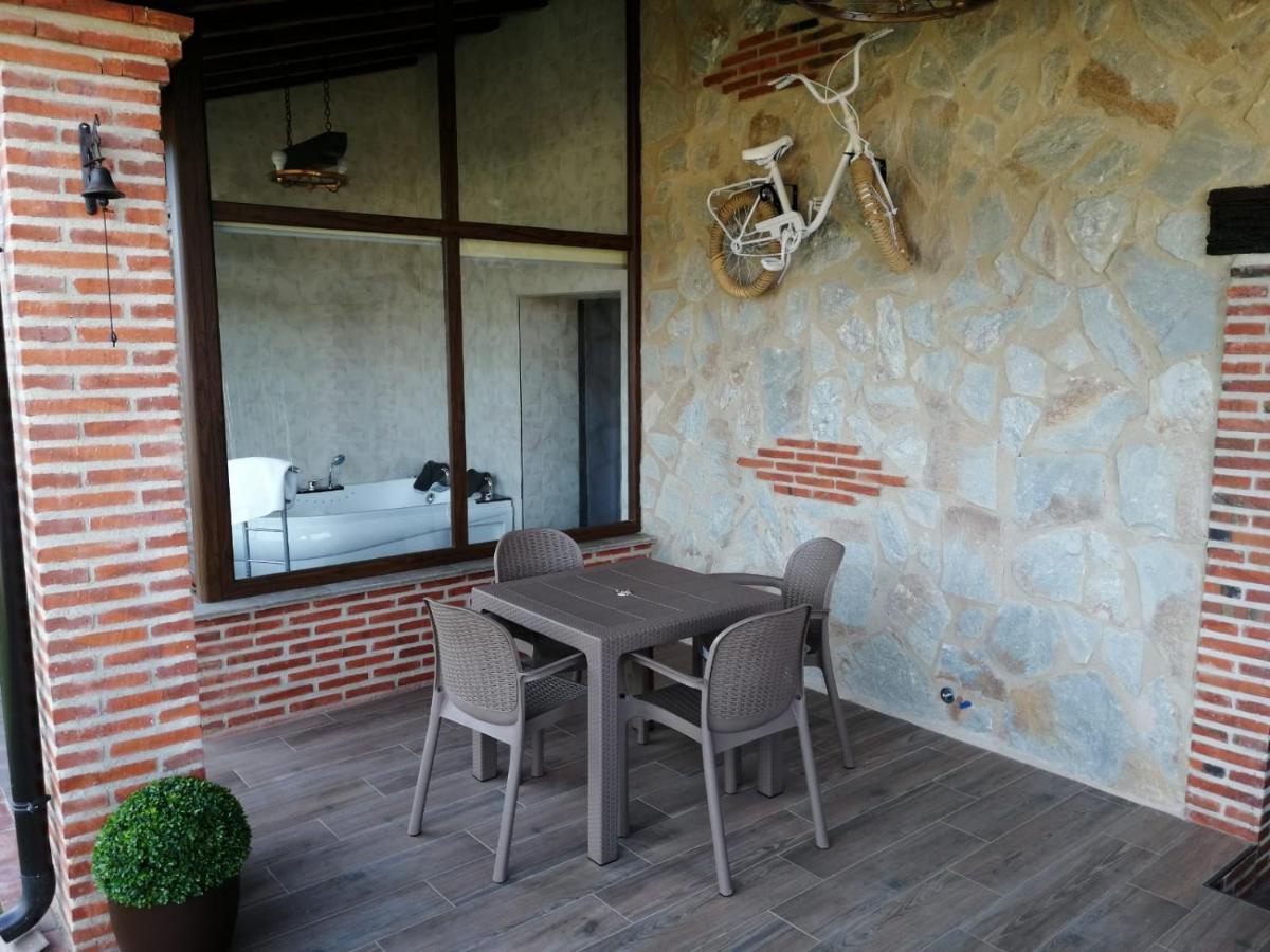 Valle del Ambroz, apartamento Buenavista con jacuzzi y jardín privado Abadía Exterior foto