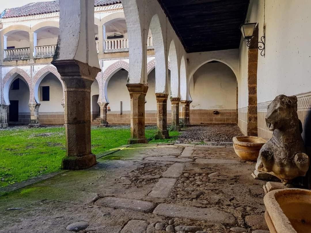 Valle del Ambroz, apartamento Buenavista con jacuzzi y jardín privado Abadía Exterior foto